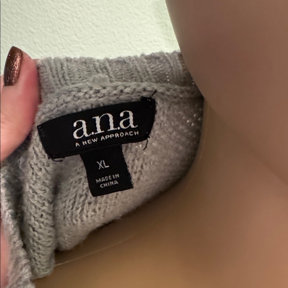 a.n.a Gray Knit Sweater size XL - Picture 3 of 4
